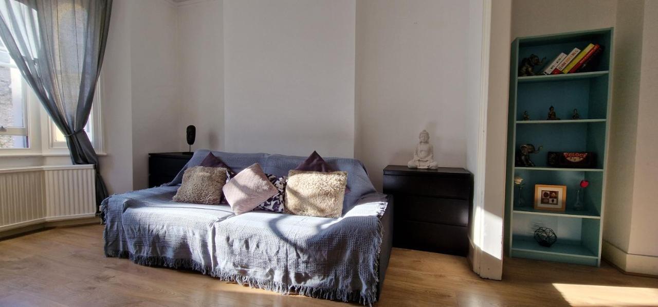 لندن Cultural Epicenter, 4 Bedroom, More To Do Than You Can Do! المظهر الخارجي الصورة